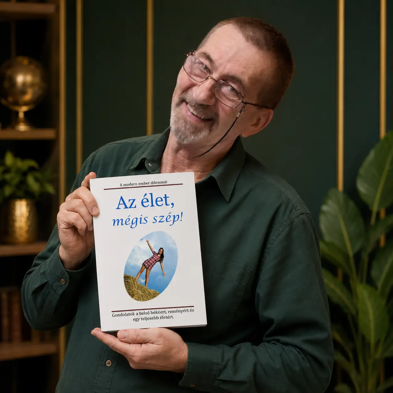 Az Élet mégis szép írója Blahó Zoltán
